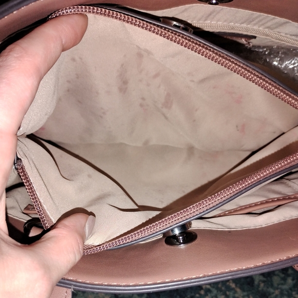 ‼️SOLD‼️Nine West Cream and Brown Satchel - Picture 7 of 10